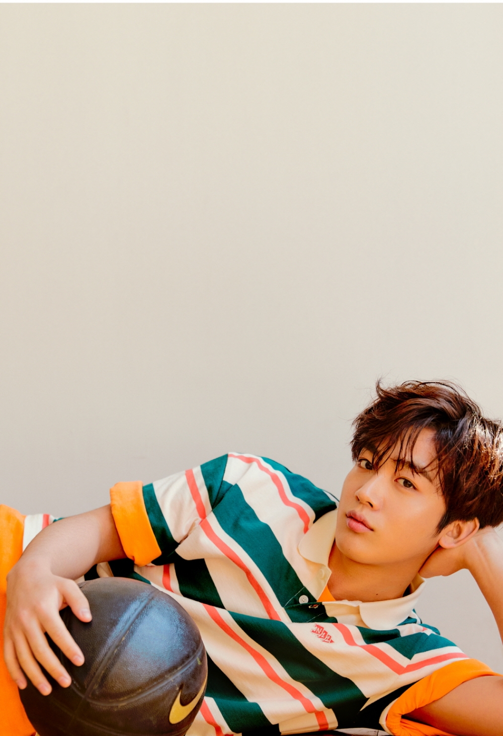 NII x 김요한, 레트로 무드 패션 화보 공개