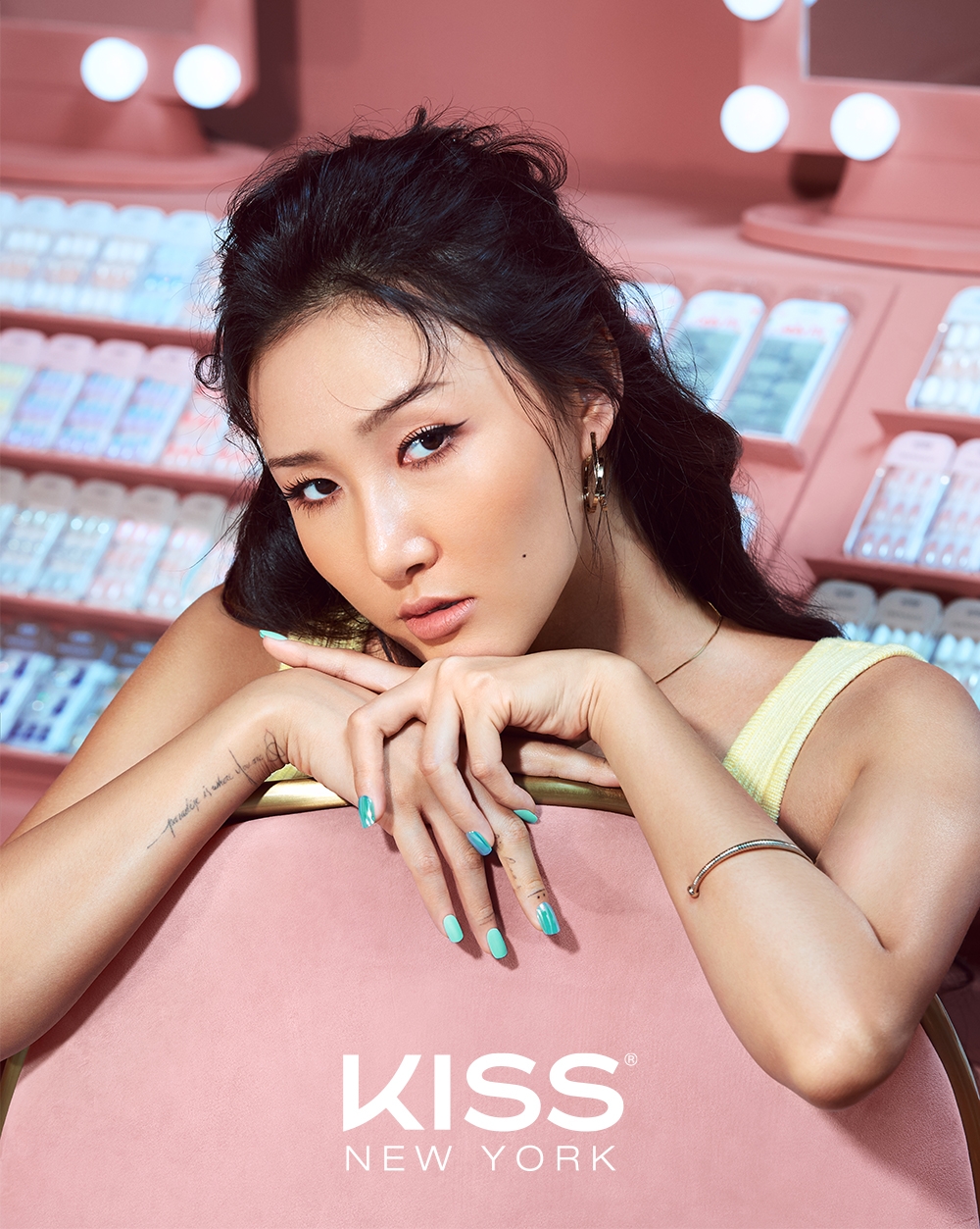 젤 네일 키스뉴욕, 마마무 화사 뮤즈로 전격 발탁