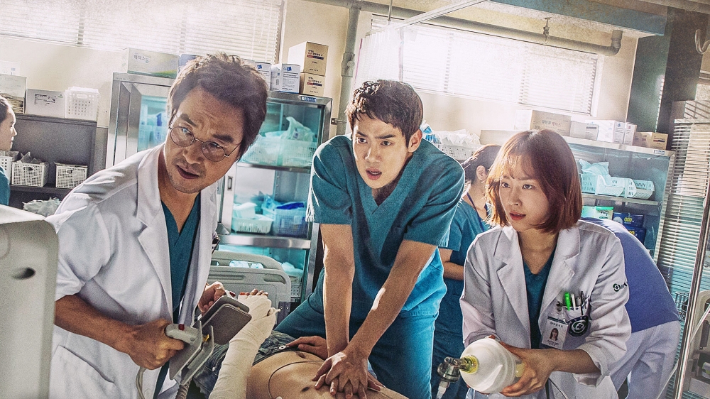 왓챠플레이, ‘연애시대’ 등 SBS 명작 공개