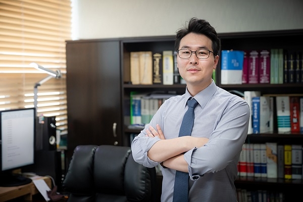 사진=채민수 변호사