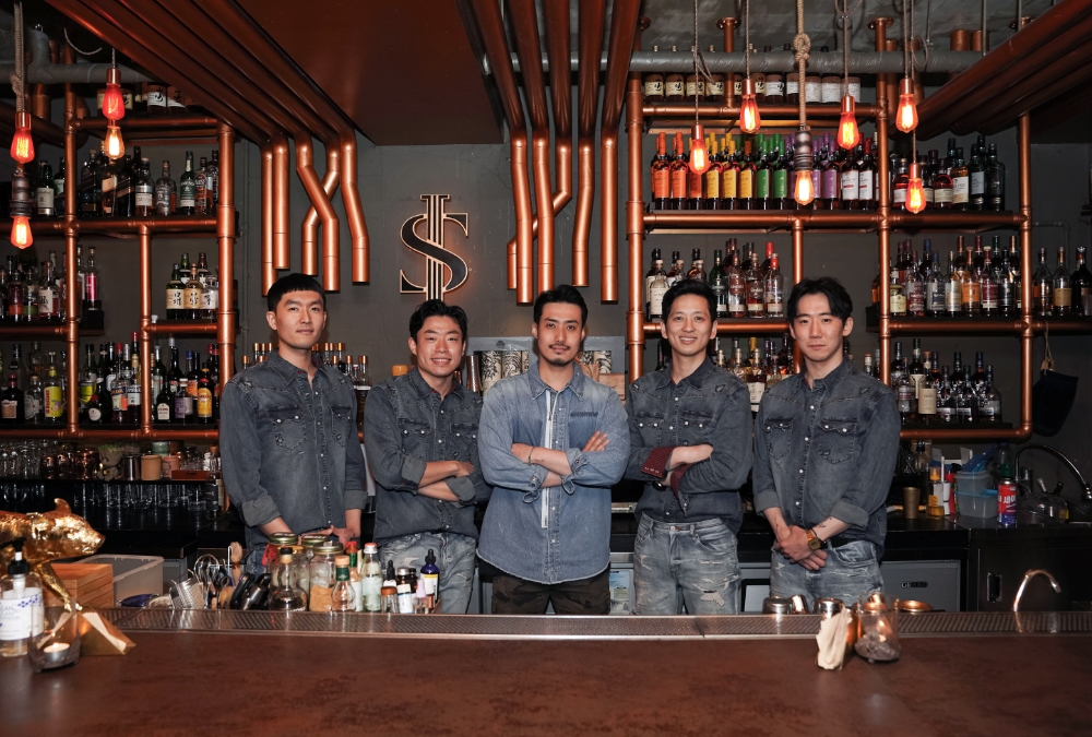 버커루, 청담동 바(Bar) ‘스틸’과 이색 프로모션 실시