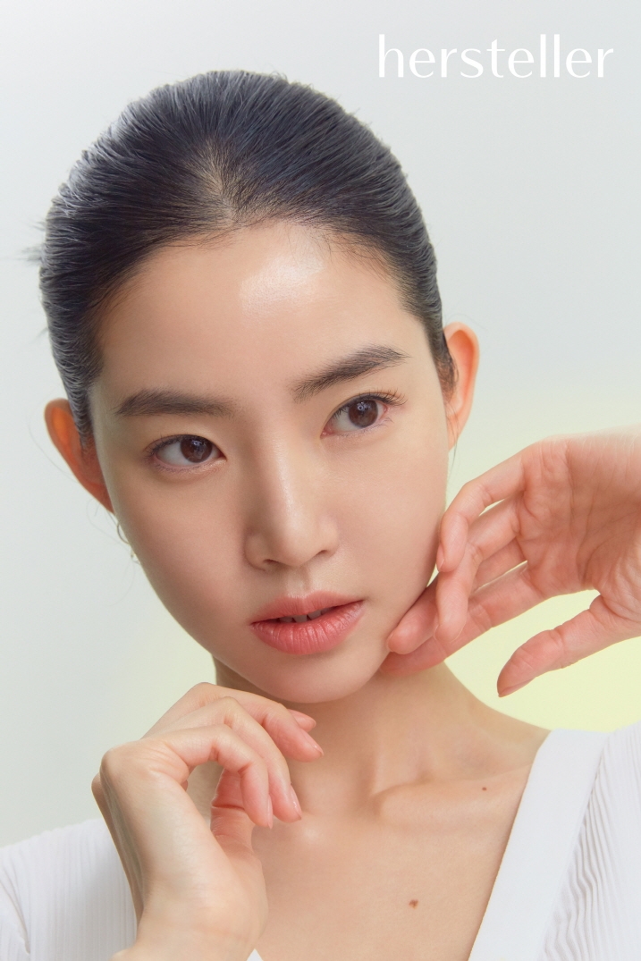 배우 황승언, 뷰티 화보 공개