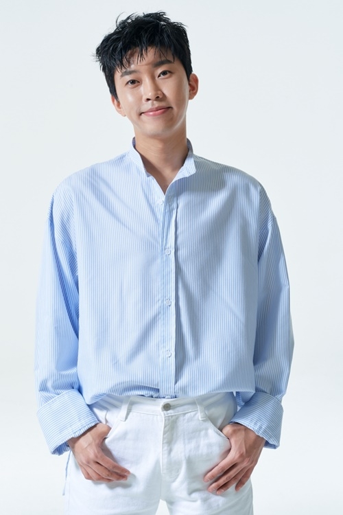 대세 트로트 가수 임영웅.(사진제공=홀트아동복지회)