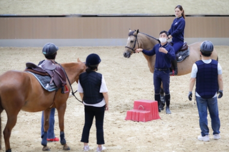 한국마사회, 코로나19 현장 의료진 대상 힐링승마로 심리회복 지원