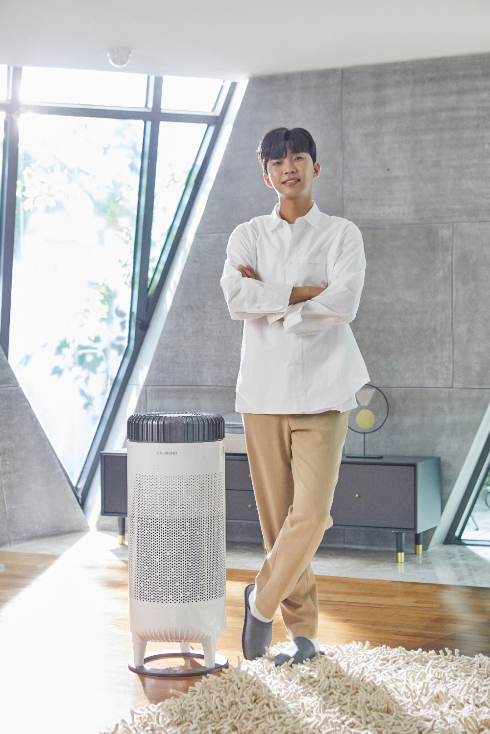 청호나이스, 신제품 '뉴히어로' 공기청정기 광고 촬영 진행