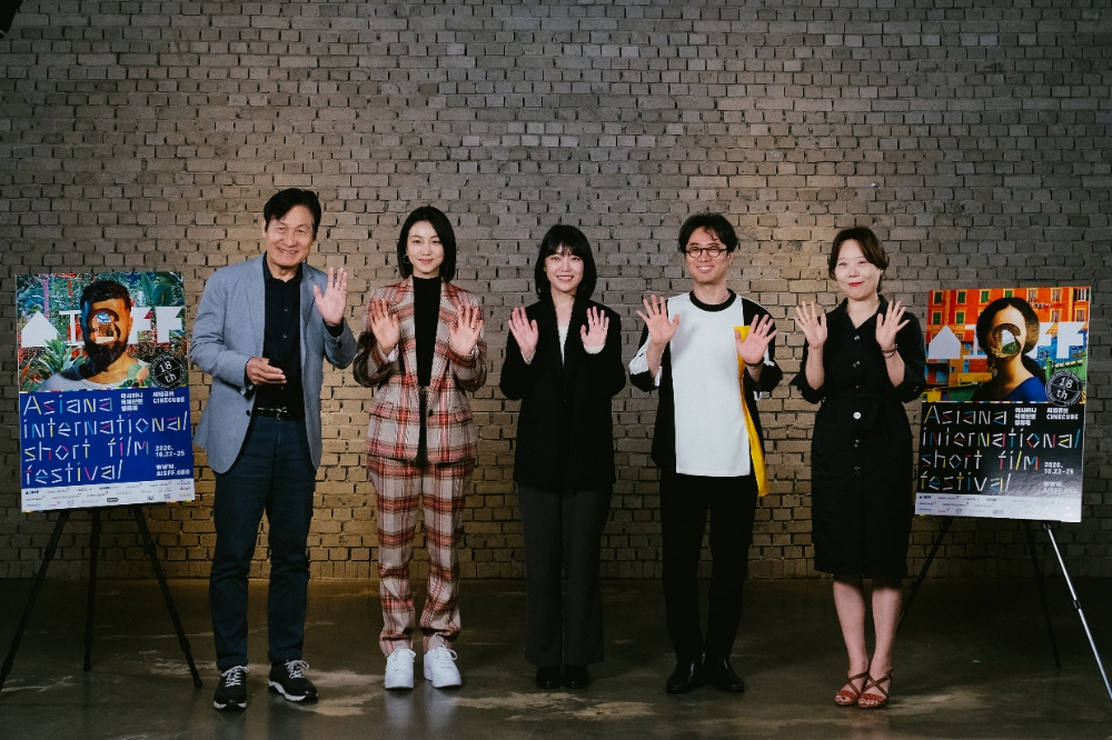 AISFF2020 헬로, 아시프