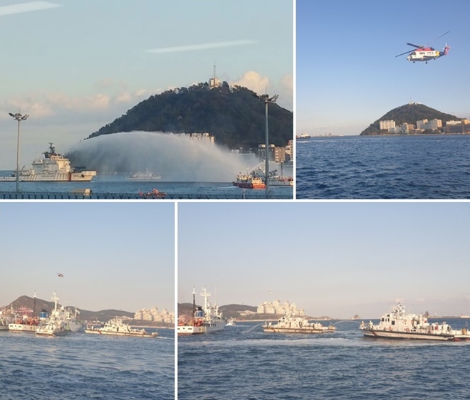 부산해경 4분기 수난대비 기본훈련을 하고 있다.(사진제공=부산해양경찰서)