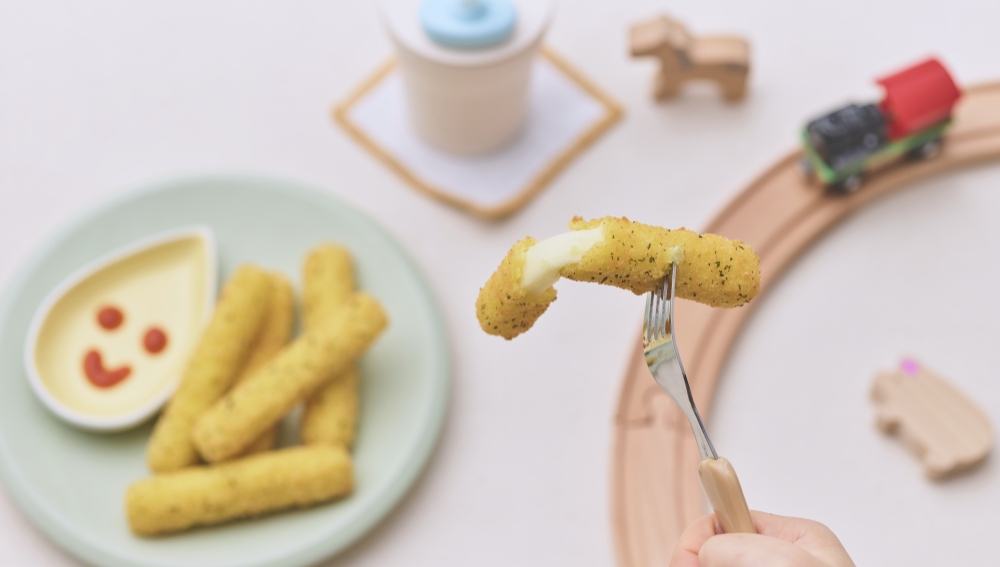 풀무원 올가홀푸드 ‘치즈스틱·치즈볼’ 출시