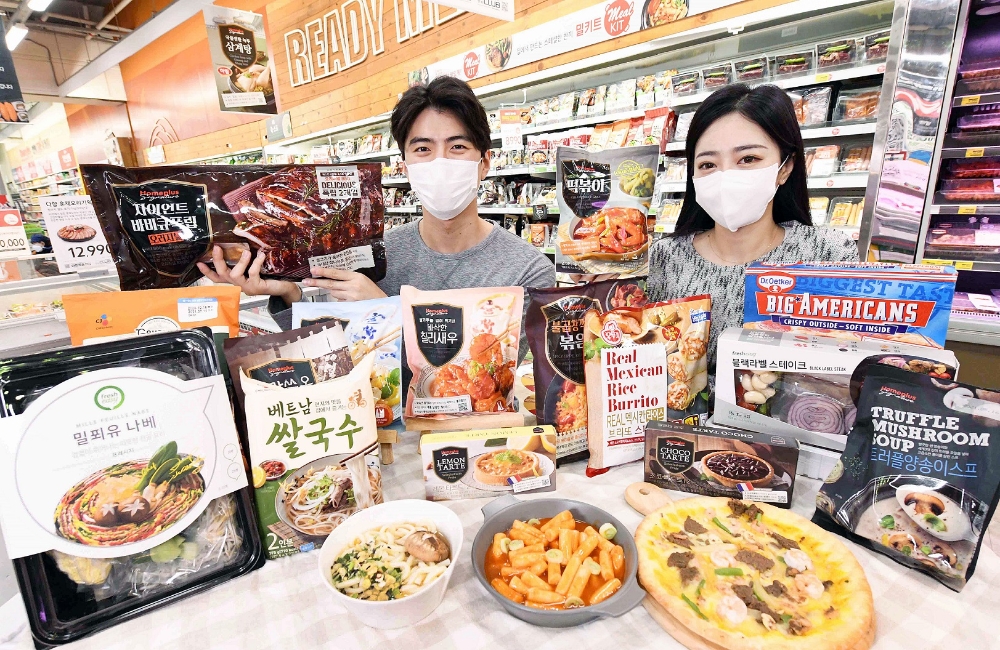 홈플러스, 동서양 간편식 총결산 세일