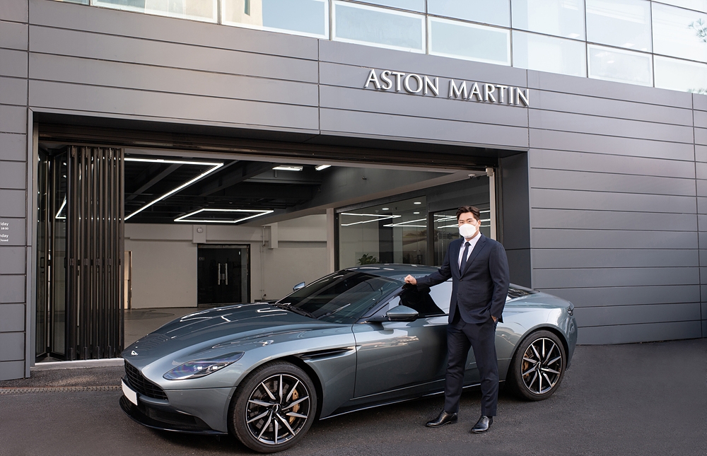 애스턴마틴 서울 류현진 후원.