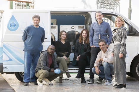 LG전자, 그리스 NGO에 노숙인 위한 세탁기·건조기 기부