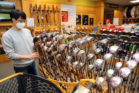 이마트·SSG닷컴, 봄맞이 골프 대전 개최