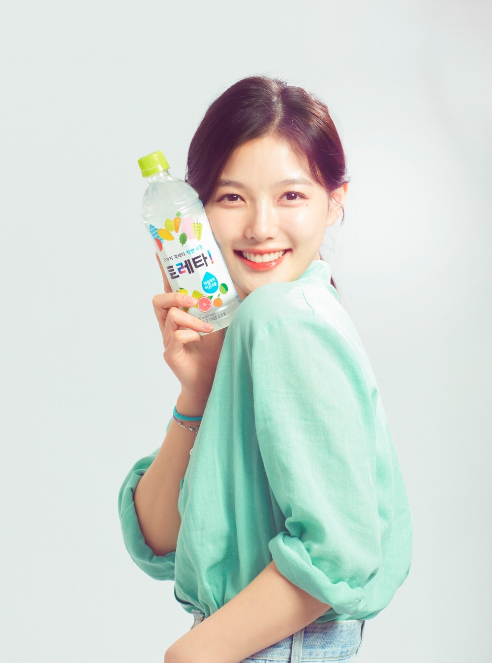 코카-콜라사 토레타 ‘김유정’ 모델 발탁