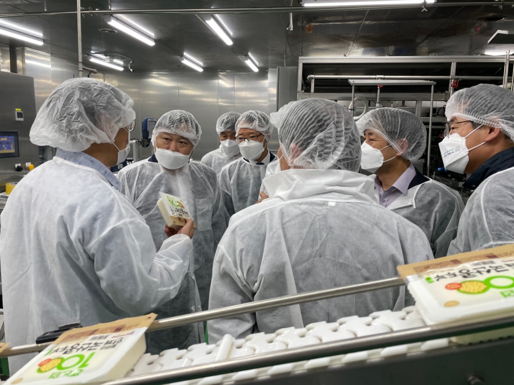 김용식 농협조합감사위원장, 기린농협 종합감사장 방문