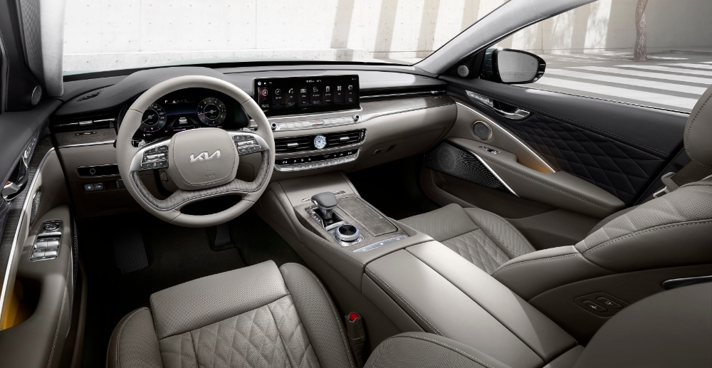 더 뉴 K9 실내.(사진=기아)