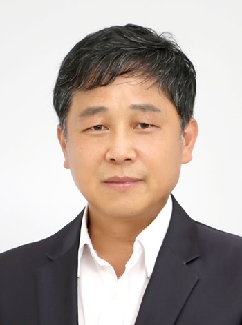 더불어민주당 경남도당 신임 최민철 사무처장.(제공=더불어민주당경남도당)