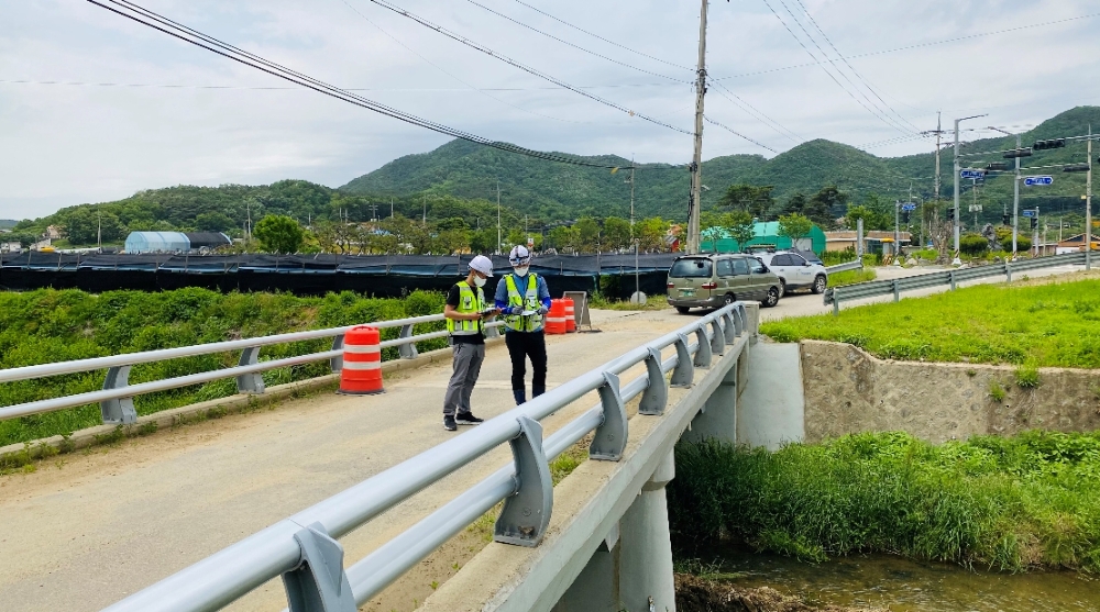 교량 안전점검 전경.(사진=국토안전관리원)