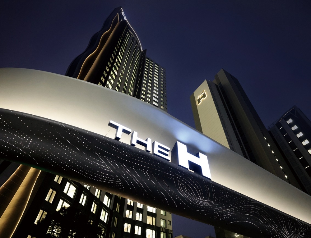 디에이치 반포 라클라스 특화문주.(사진=현대건설)