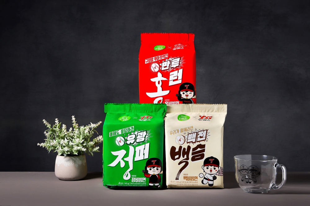 풀무원, 정·백·홍 비빔면 LG트윈스 한정판 11번가 선판매 조기 완판