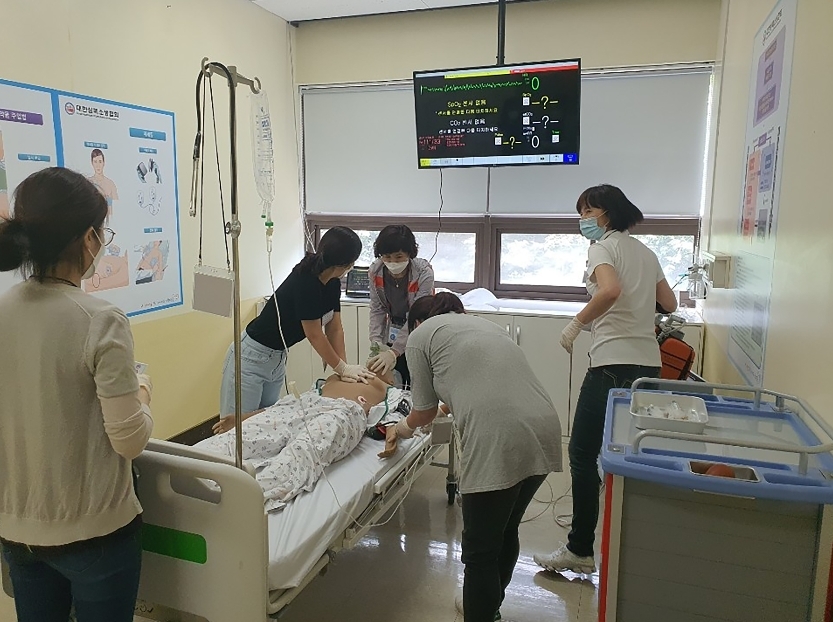 갑을장유병원 수간호사 KALS교육중.(사진=갑을장유병원)