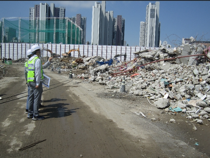해체공사 현장점검 전경.(사진=국토안전관리원)