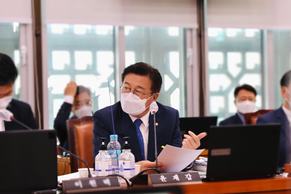 윤재갑 의원, 간척지 활용 방안 확대 법안 발의