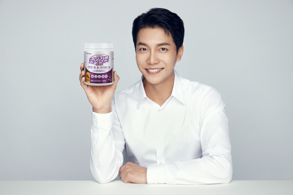 뉴오리진, 배우 이승기와 함께 고객 소통 확대한다