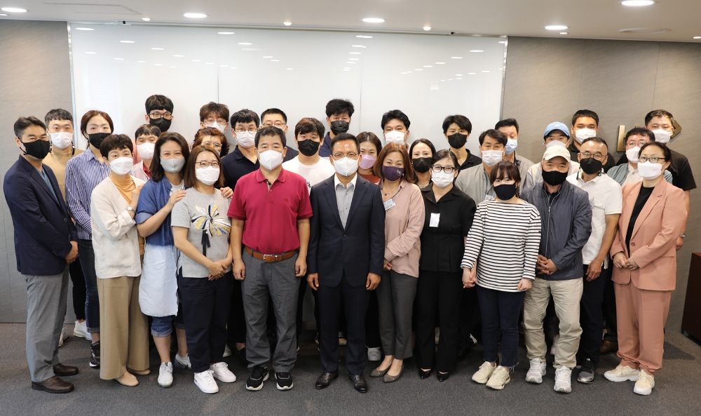 bhc치킨 전국 가맹점협의회 지역 회장단 간담회 개최