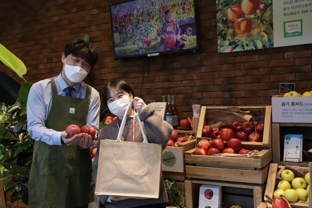 풀무원 올가홀푸드, 무인양품 강남점에 ‘LOHAS Fresh Market’ 오픈