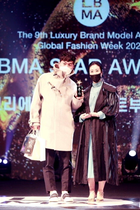 유튜버 이원석, 럭셔리브랜드모델어워즈 크리에이터 루키스타상 수상