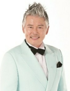 탤런트 겸 가수 이동준