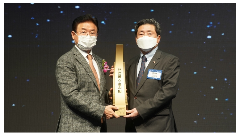 SM벡셀, 대구·경북전수식 무역의 날 '천만불 수출의 탑' 수상