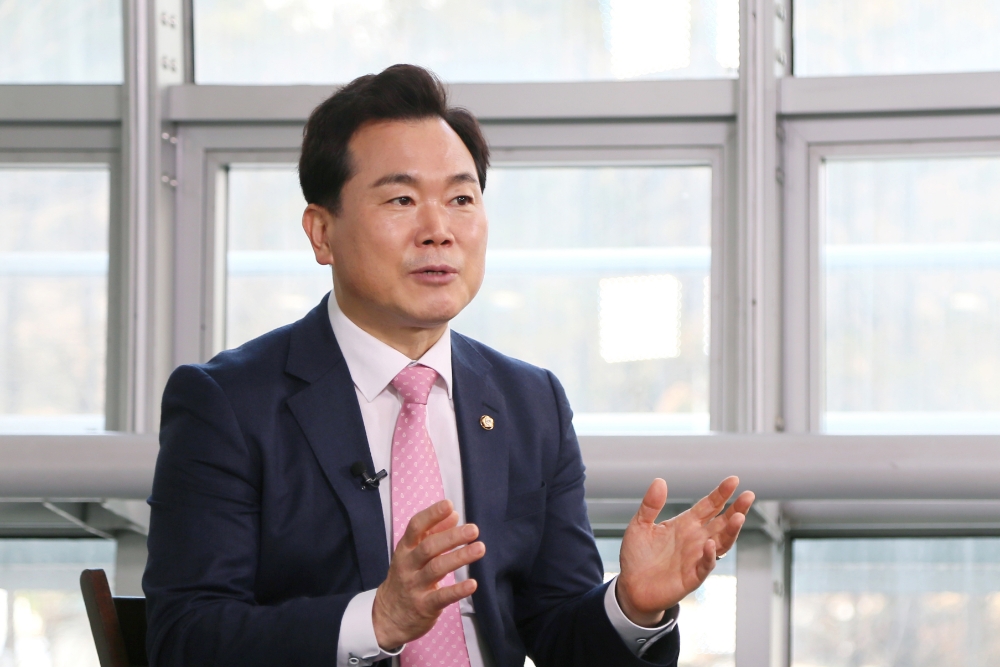 김승수 의원, 참전수당 현실화 및 참전유공자 의료지원을 위한 개정안 발의