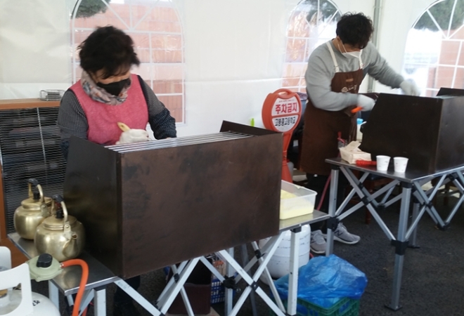 (재)청소년행복재단 후원 사랑의 붕어빵 나눔 행사.(사진제공=서울소년원)