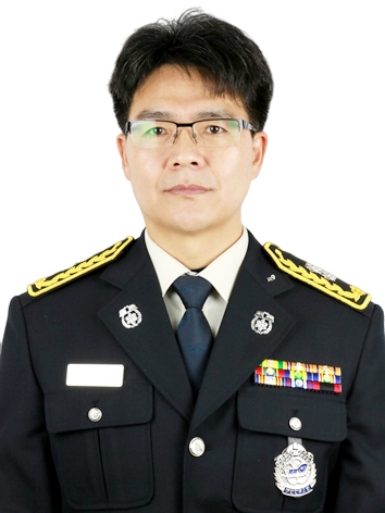 부산중부소방서 예방지도담당 김남용(사진제공=부산소방재난본부)