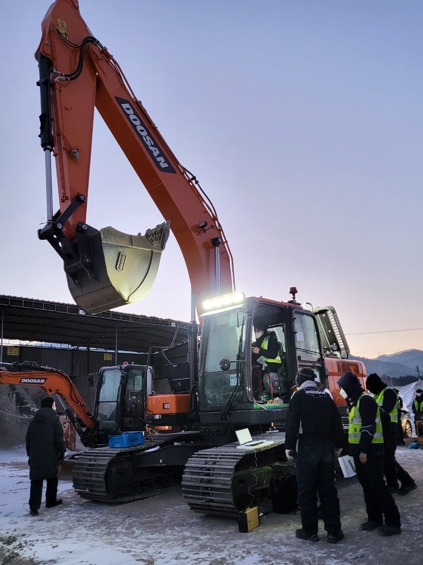 현대두산인프라코어∙현대건설기계, 현대중공업그룹 편입 후 첫 합동 혹한지 테스트 실시