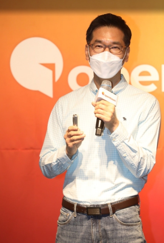 소셜AI 메타버스 ‘오픈타운’ 정식 런칭