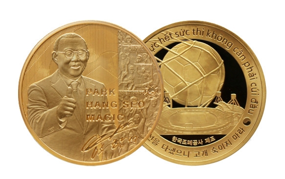 조폐공사, ‘박항서 감독 기념메달’ 한국·베트남 동시 발매