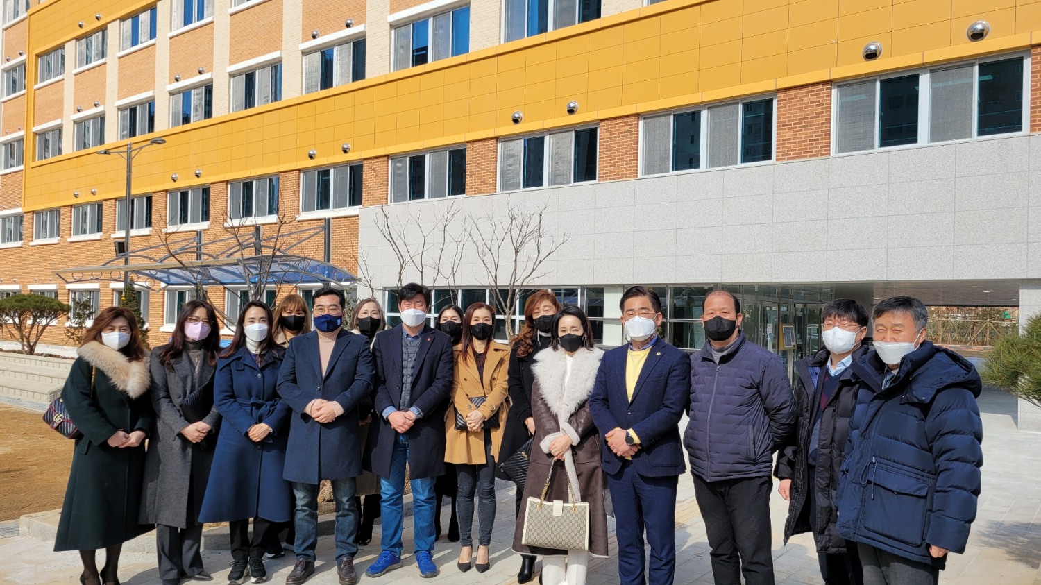 경기도의회 이기형 의원은 2월 24일 한강신도시 구래동에 위치한 ‘나래중학교’ 개교 준비 현장을 방문했다.