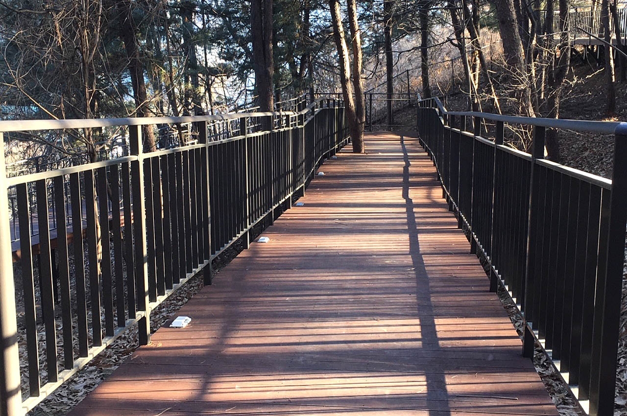 강남구, ‘걷고 싶은 매봉길’ 조성 완료
