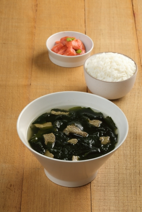 신송 오롯한 소고기 미역국 이미지.(사진= 신송식품)