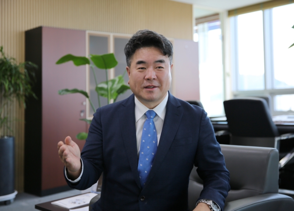 서용철 대한공간정보학회 회장. (사진= LX한국국토정보공사)