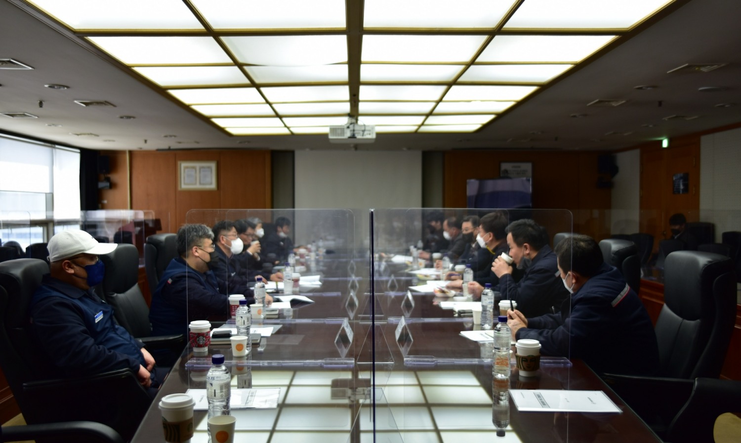 쌍용자동차 평택공장에서 열린 간담회 모습.(사진=쌍용자동차)