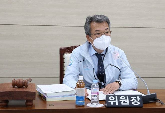 조례를 대표 발의한 계룡시의원 최헌묵.(제공=논산보호관찰소)