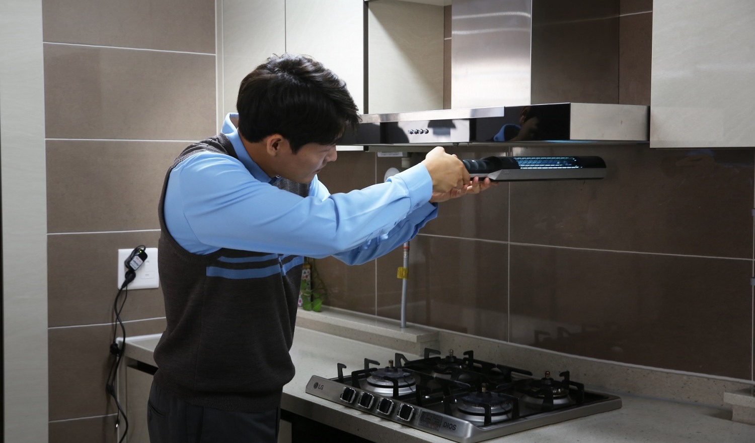 코웨이, ‘주방후드 케어서비스’ 출시