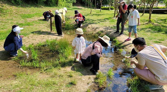 군포시, 수리산에서 산림교육과 힐링 위한 목공 체험 프로그램
