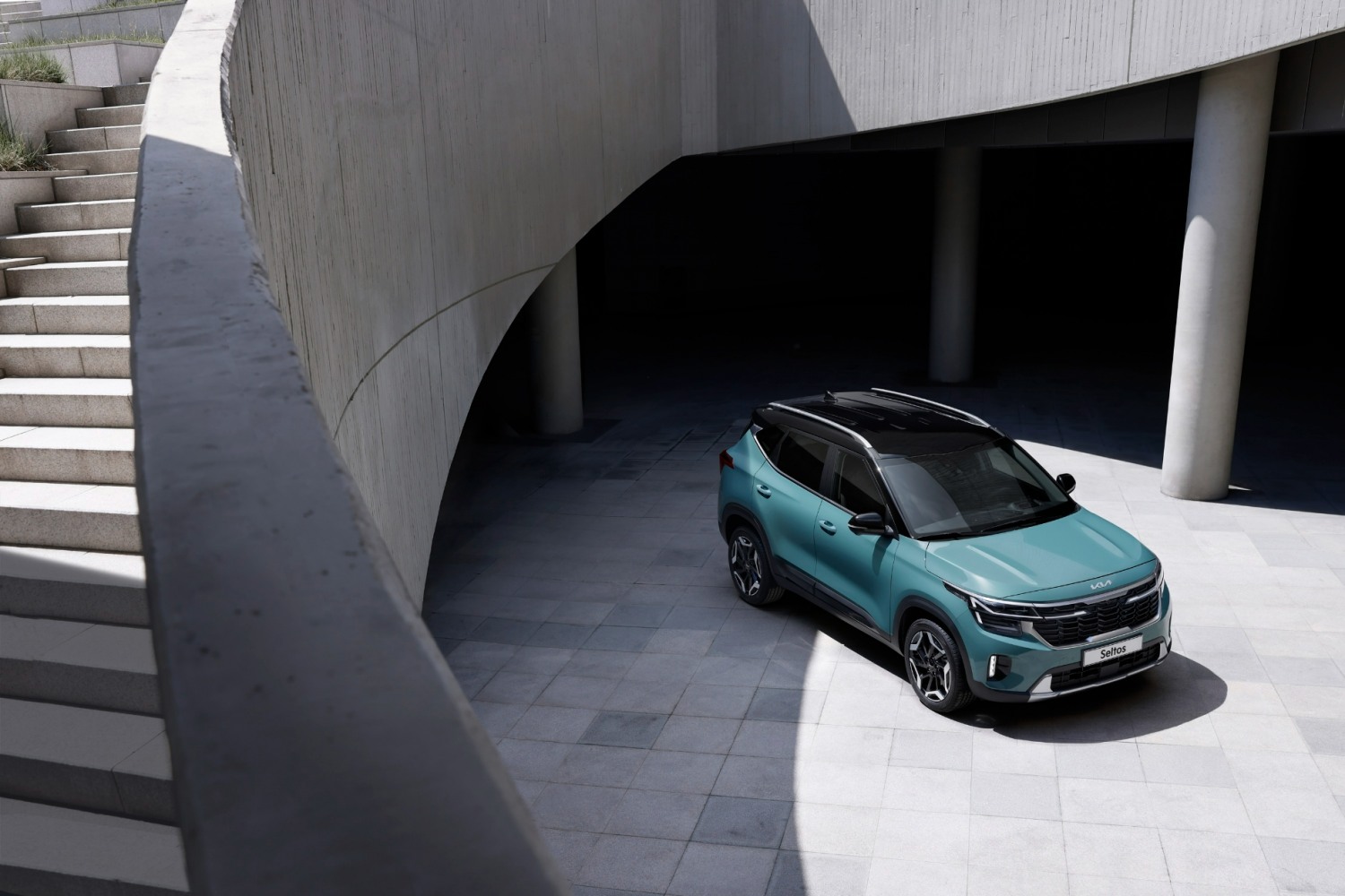 기아, 새 디자인 철학 반영한 ‘더 뉴 셀토스’ 공개