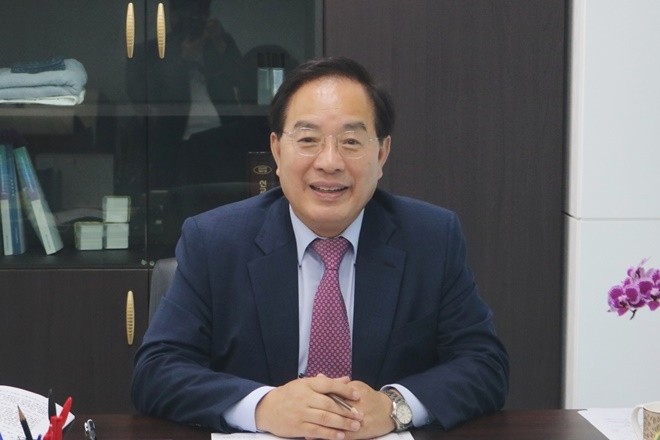 하윤수 부산교육감.(제공=인수위 대변인 손정수)