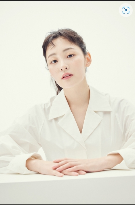하이트진로음료 ‘블랙보리’ 새 광고 모델로 발탁된 배우 김민하. (사진= 사람엔터테인먼트)