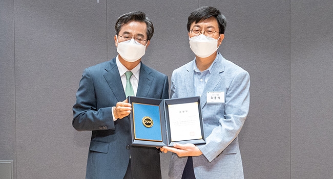 군포시니어클럽, 고령화 사회 대응에 기여한 공로 '경기도지사 표창' 받아